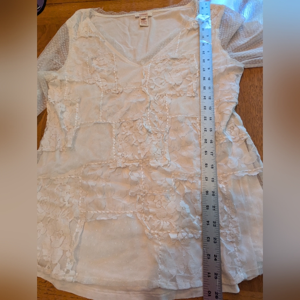 Sundance floral lace top, sheer sleeves, size large, winter white - Picture 5 of 8